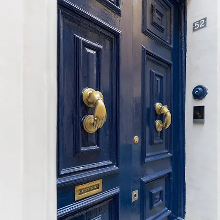 Historic Charm With A Classic Maltese Balcony