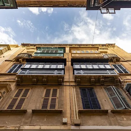 Historic Charm With A Classic Maltese Balcony Valletta