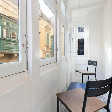 A Modern In Malta's Capital Appartamento